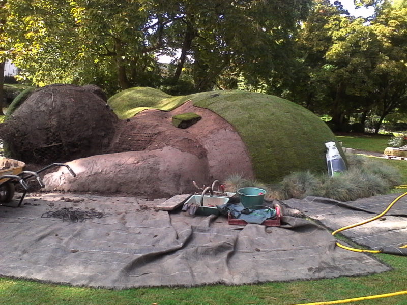 sculpture gazon naturel